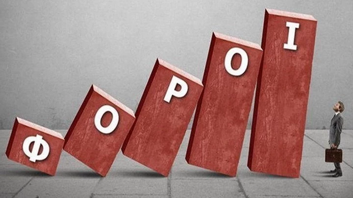 Μας διαλύουν! – «Θηλιά» οι φόροι: 4 στους 10 θα πληρώσουν έως και 40% περισσότερο φέτος